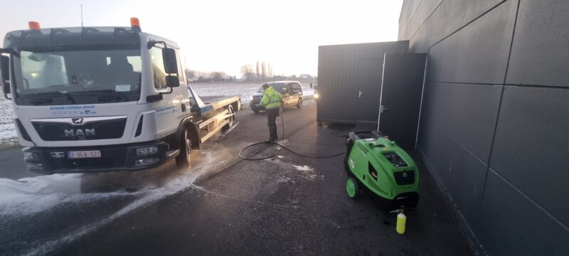 Cleaning Machines voorziet Interim Storage Waregem van een DiBO warmwater hogedrukreiniger